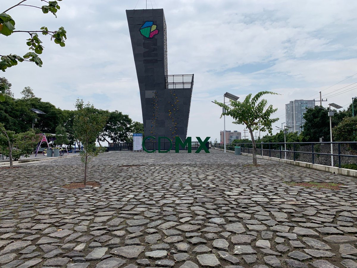 turismocdmx's tweet photo. En Parque Cantera disfrutarás de pista de correr, canchas deportivas, zona de juegos, área para mascotas y de picnic, y muchos espacios recreativos.🦮🏃🛝
Visita y consulta detalles en #MexicoCity: https://t.co/kLX23Vsb7I
¡Conoce los #ParquesCDMX! 😉 https://t.co/cemfXKXB3W