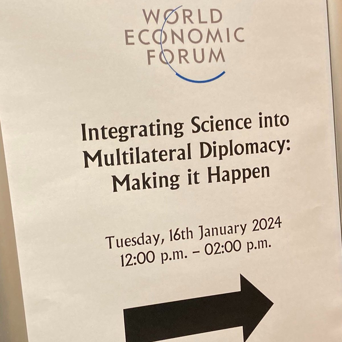 Stimulating insights from practitioners of #sciencediplomacy in the multilateral ambit at #WEF2024. 🇨🇭's objective: integrate scientific evidence into the decision-making of multilateral bodies to reinvigorate 🌍governance. With @unige_en @ETH_en @GESDAglobal #sciencediplomacy