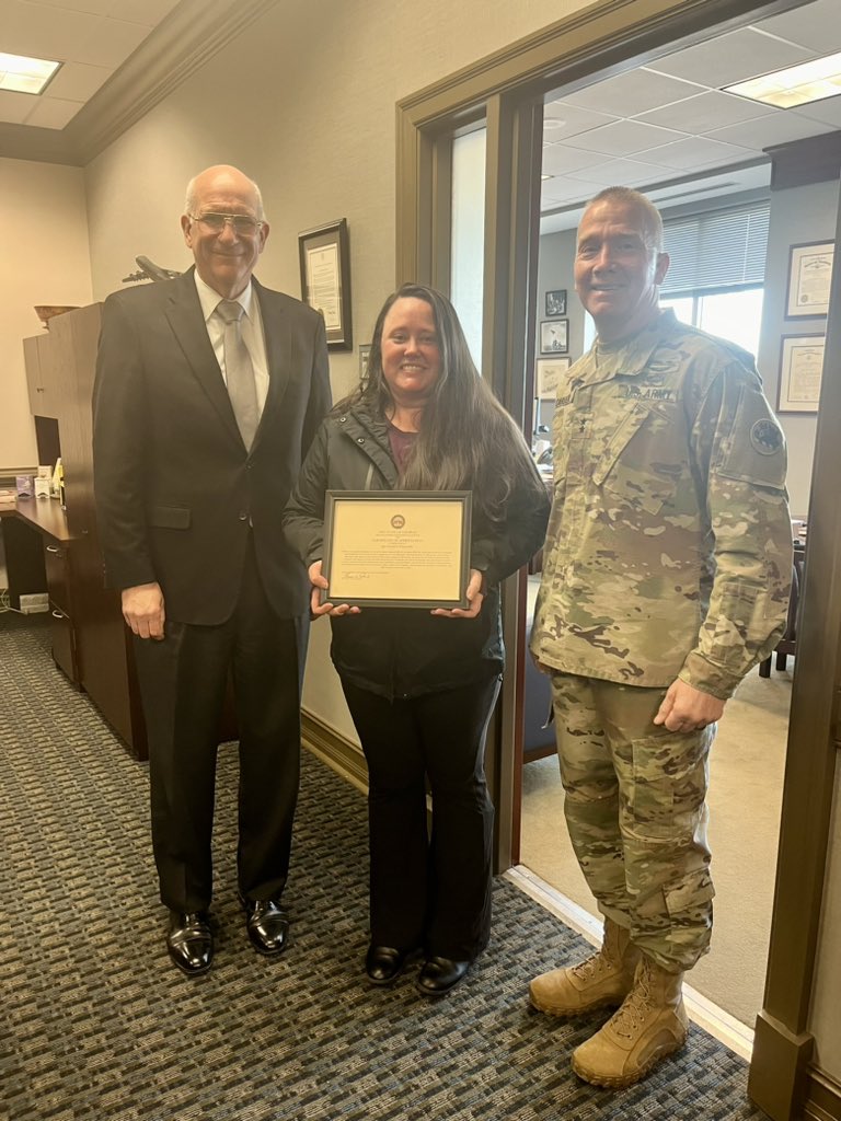 Today, Mr. Joe Ferrero and I took the opportunity to recognize Ms. Chasity Williams for all that she does to keep our billeting operation at Clay National Guard Center working so well. We are blessed with great people! 
#sharedpurpose #sharedvalues #sharedvictory