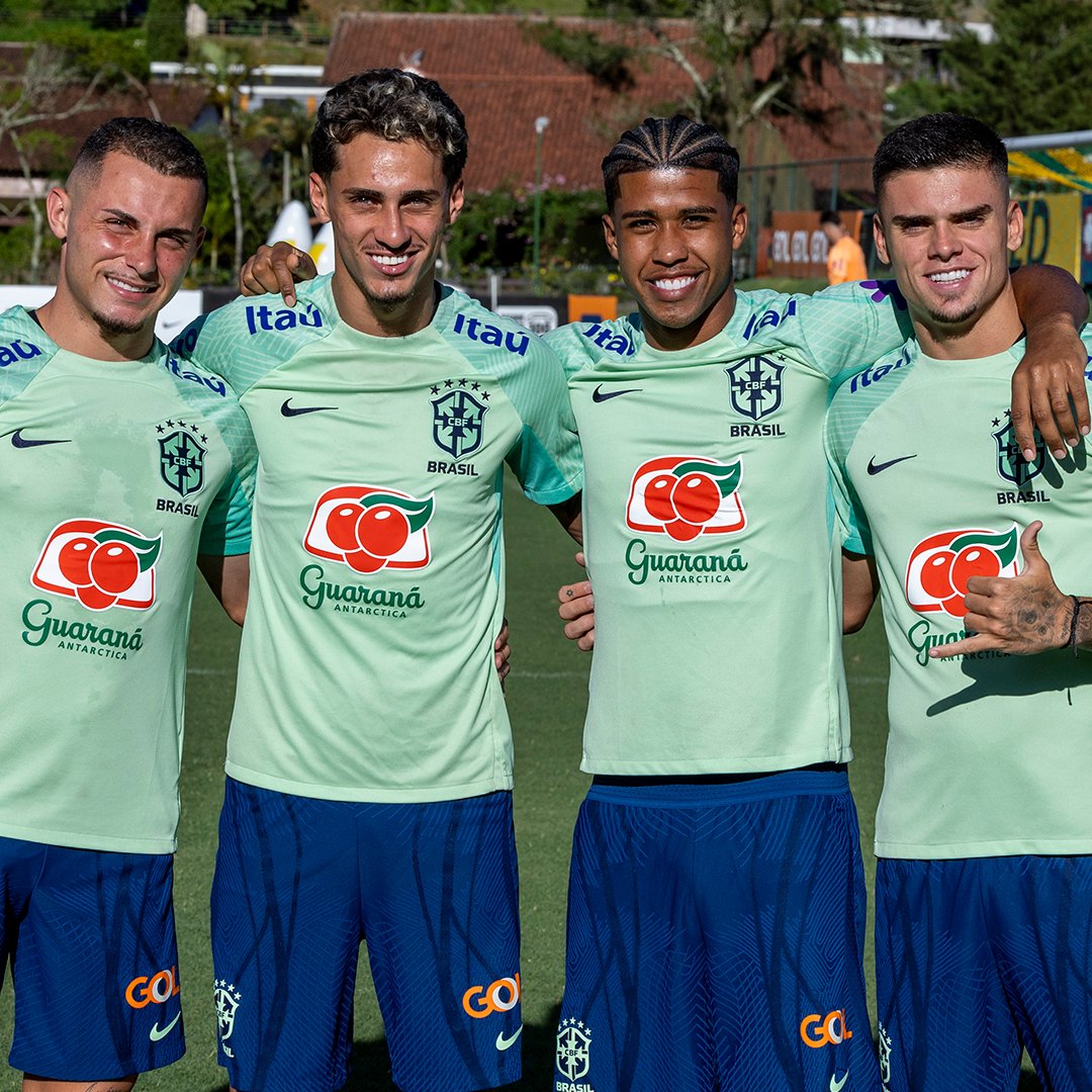 Último dia de treino na Granja Comary!

Próxima parada: estreia no Torneio Pré-Olímpico, no dia 23, contra a Bolívia! 🔜🏆

📸 Jo Marconne l CBF

#CanalWamo