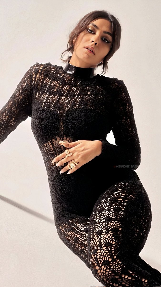 GD-i_JbaAAAMxoV?format=jpg&name=medium