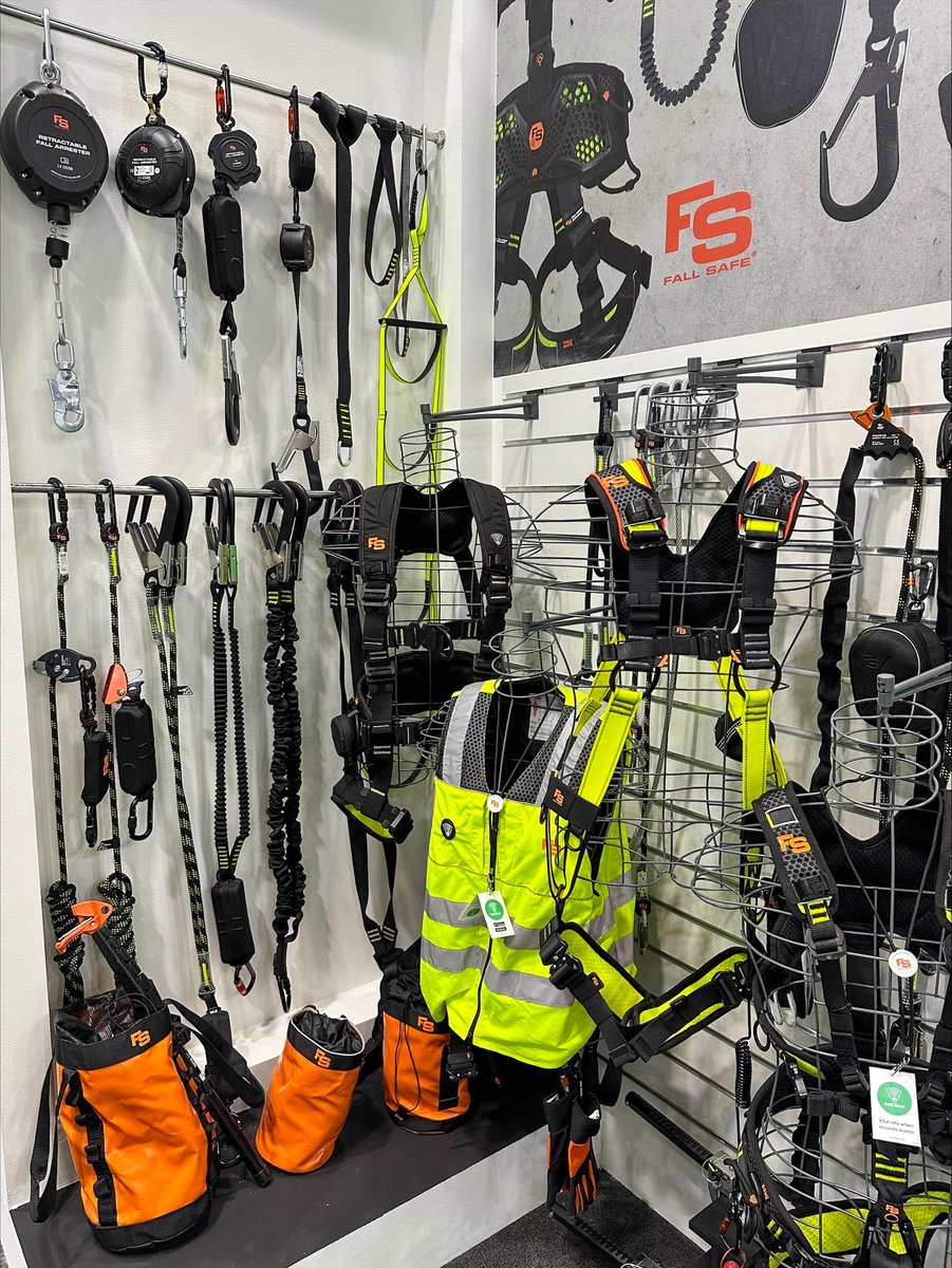 fallsafe's tweet photo. FALL SAFEยฎ started the 1st day of Intersec with a huge interest of its products and training services with visitors from the region and beyond.
Come and visit us at 7F28!
#SafetyAtHeight #FallProtection #WorkAtHeights #SafetyEquipment #Intersec #Intersec2024 #IntersecExpo https://t.co/TpRLutPd9D