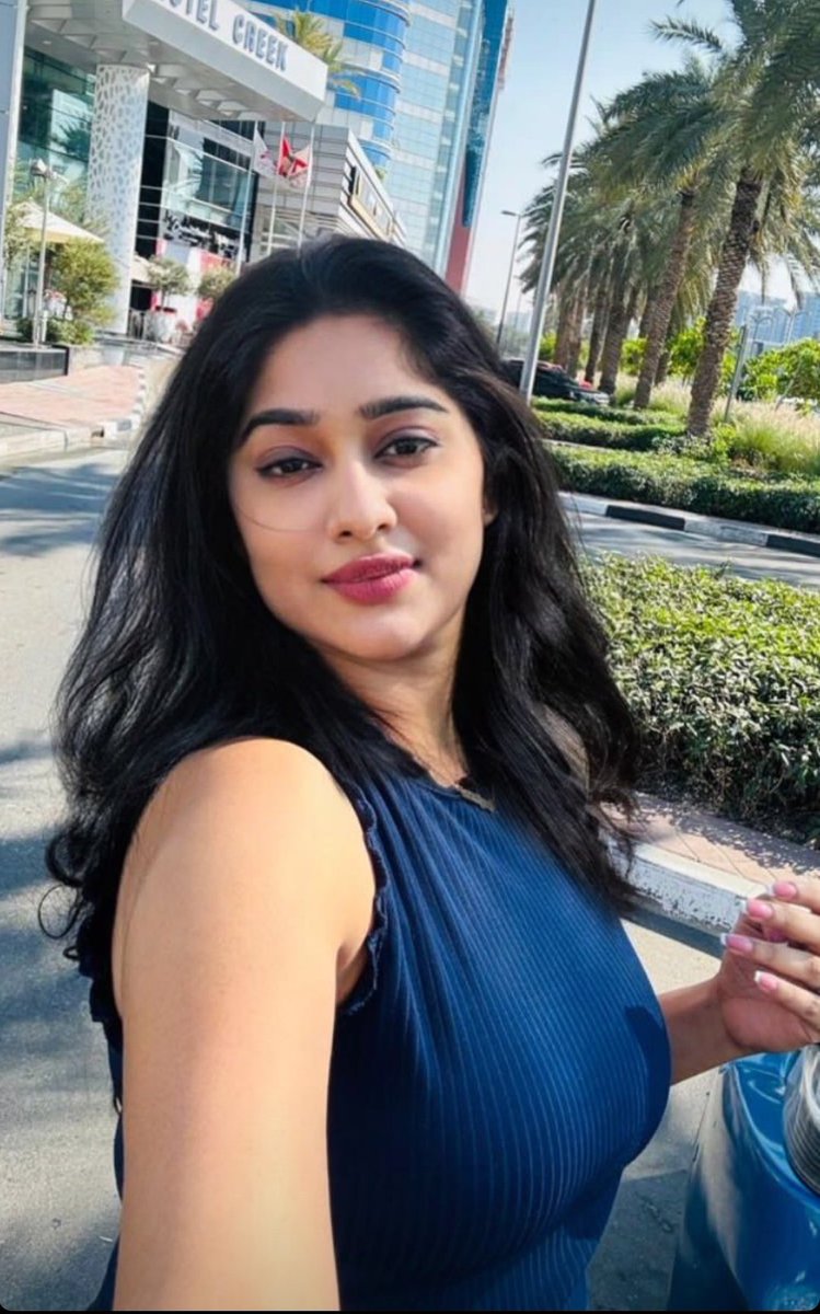 Chandrika_Hem's tweet photo. 💙🦋 https://t.co/vMzcKwYXB9