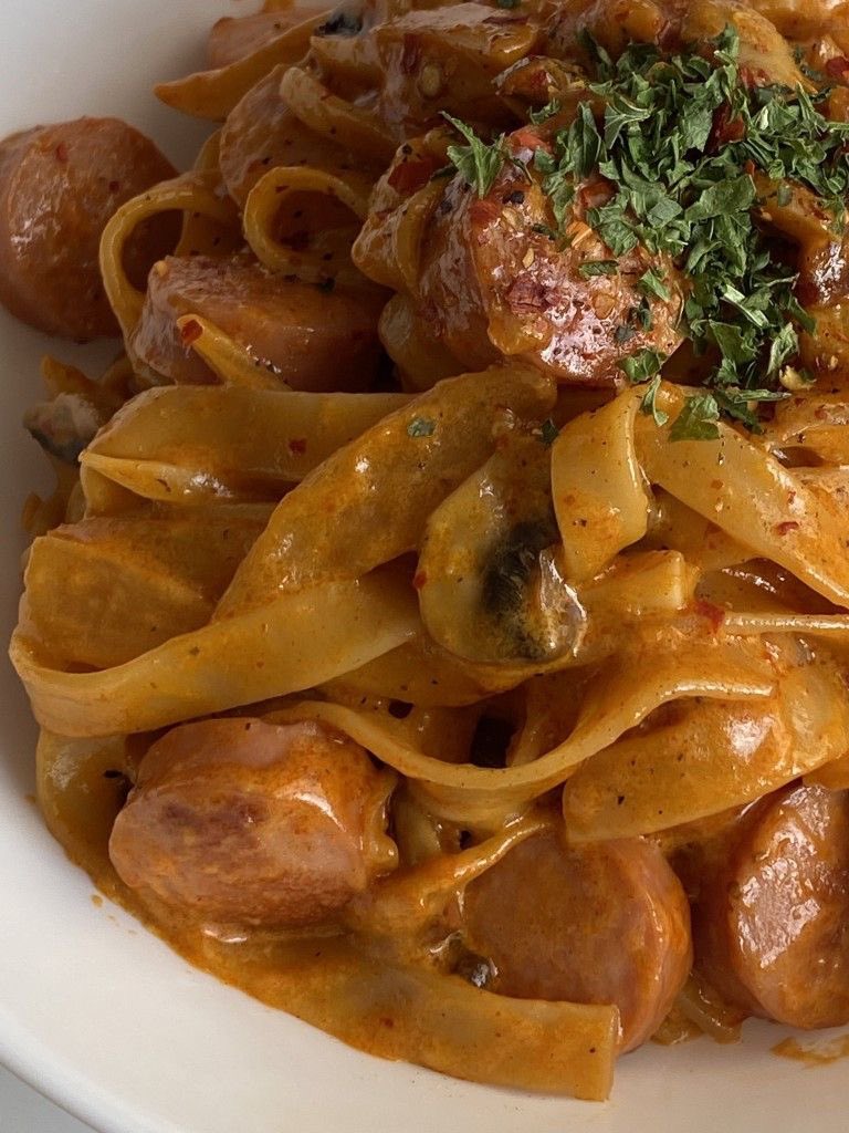 fromkyahseyes's tweet photo. Pasta 🍝 core! https://t.co/GKzio4k1AN