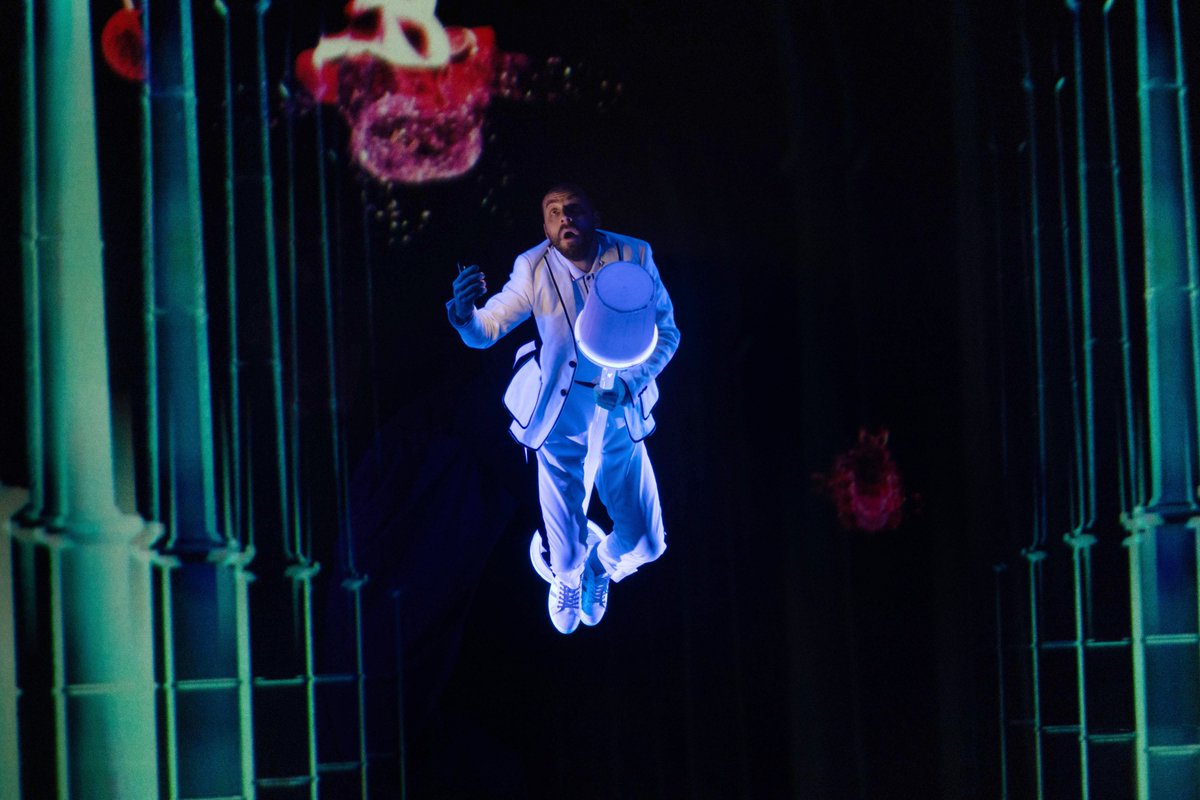 Front_Pictures's tweet photo. It’s a pleasure to see our shows traveling and entertaining audiences around the world! 💫This time the multimedia performances, which we created as part of the Antigravity Show team, opened the Metaverse Generation Summit 2023.
🙌 PROFI Innovations, Red Rabbit entertainment https://t.co/hmAFBE5DWS