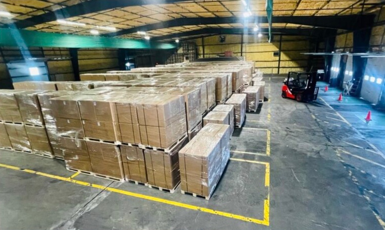 PortXLogistics's tweet image. Today feels like a Transload type of day!

Good thing our Savannah team has open capacity for handling all your containers 💪

Photos of the transload? You know it! 🤳

Reach out to the team at SAV@portxlogistics.com 

#Savannah #Transloading #LogisticsOperations