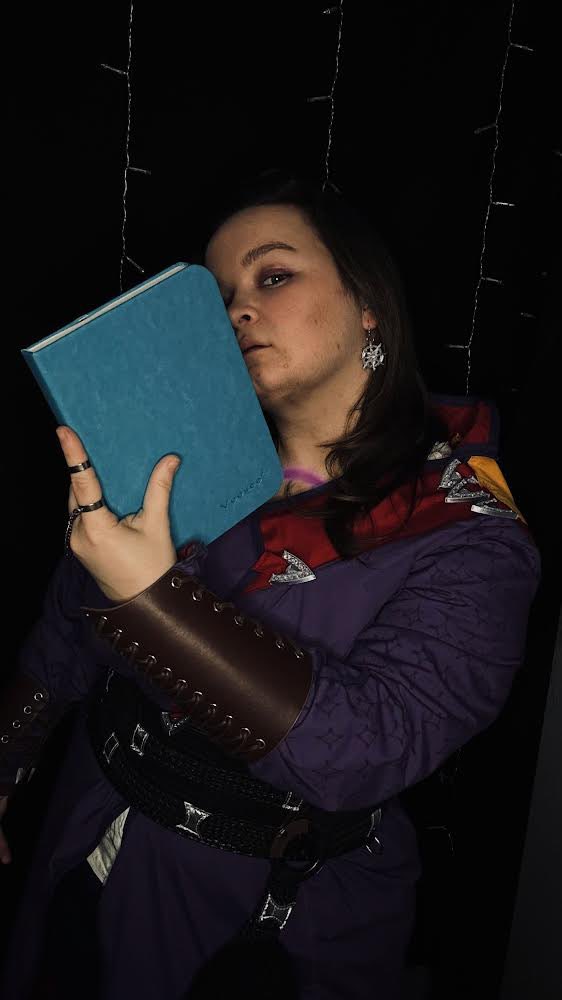 CutieNerdCos's tweet photo. Since everyone liked the tik tok - have some Gale cosplay pictures!
#GaleDekarios #bg3 #baldursgate3 @TimDownie1 @larianstudios https://t.co/JPdZUKnR2V