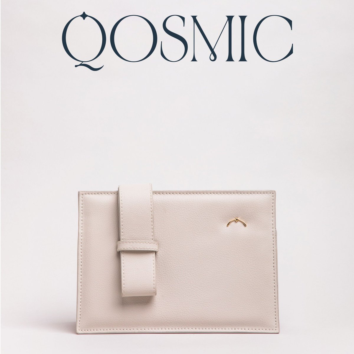 631 días hemos tardado en conceptualizar, desarrollar, fabricar, poner a la venta y notificar a 7 segmentos diferentes la salida del Elara.

El bolso que nació para salir a comer y está fabricado artesanalmente en España en piel de uva.

Disponible aquí:
qosmicbrand.com/products/elara