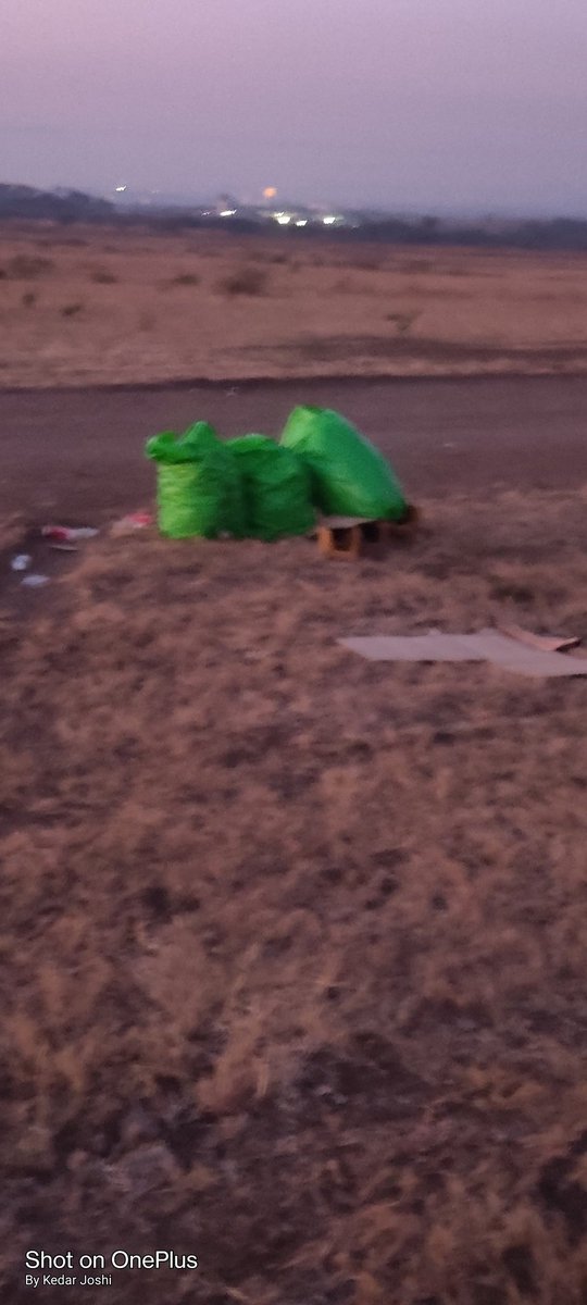 Jkedar81's tweet photo. @poonawallafinco We have huge respect for your Poonawala group who care about city sanitation, But the recent Run organised in Dhanori hill area has ended up in littering the entire area by people who participated and garbage is just lying there and scattered around. https://t.co/TJmxANTFao