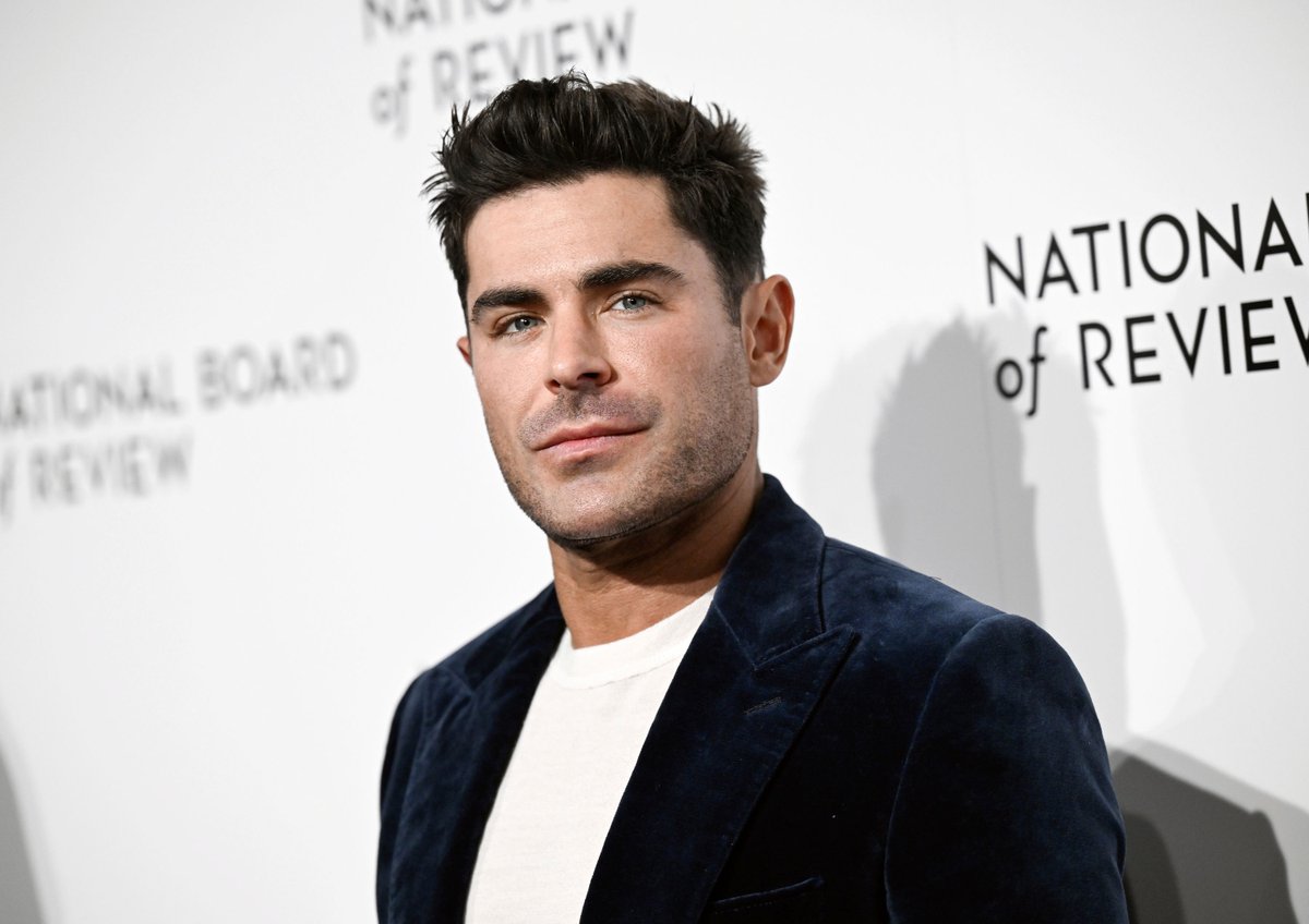 zacefron_net's tweet photo. Efron Experience - National Board Of Review 2024 Awards Gala - https://t.co/k9DDsAeoRj https://t.co/DAT4GYjiTZ