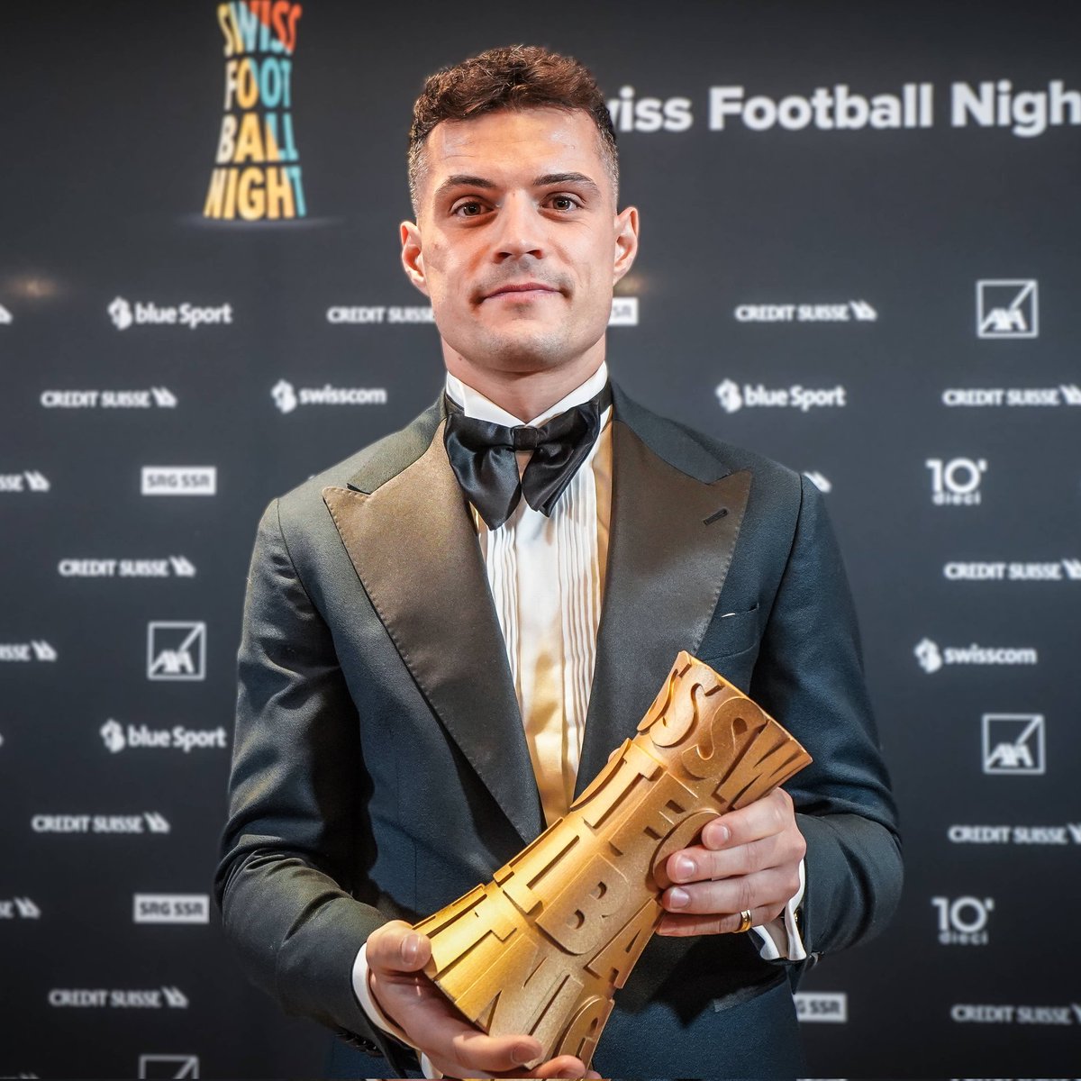FinesseReview's tweet photo. Granit Xhaka has won the Swiss Player of the Year for 2023. https://t.co/mfI0CZJ7iP