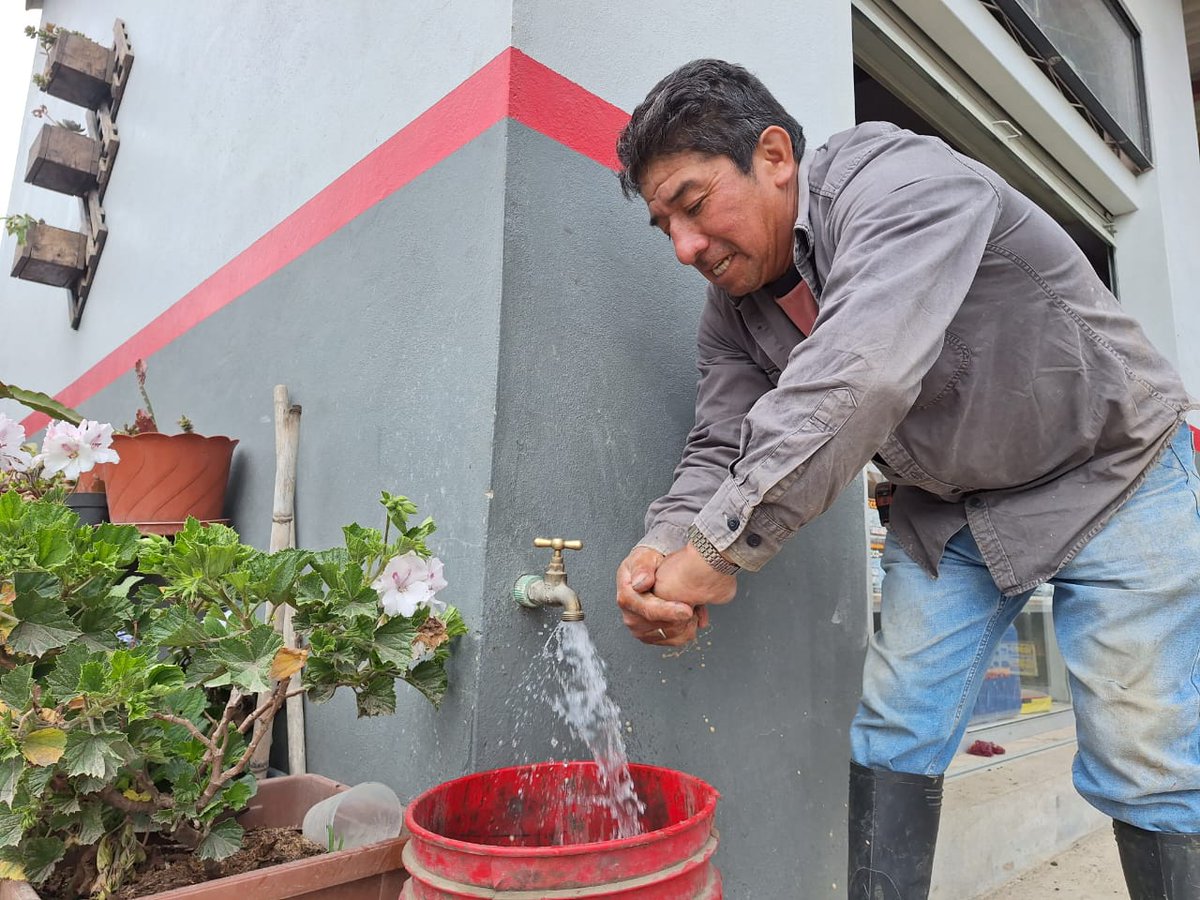 ETAPA EP informa que se dio solución al problema de la falta de #aguapotable a más de 80 familias.  El equipo técnico se encuentra en constante monitoreo para garantizar un servicio permantente.

<a href="/maveronicapolo/">María Verónica Polo Avilés</a> 
<a href="/czamoramatute/">Cristian Zamora M</a> 
<a href="/MunicipioCuenca/">Municipio Cuenca</a>