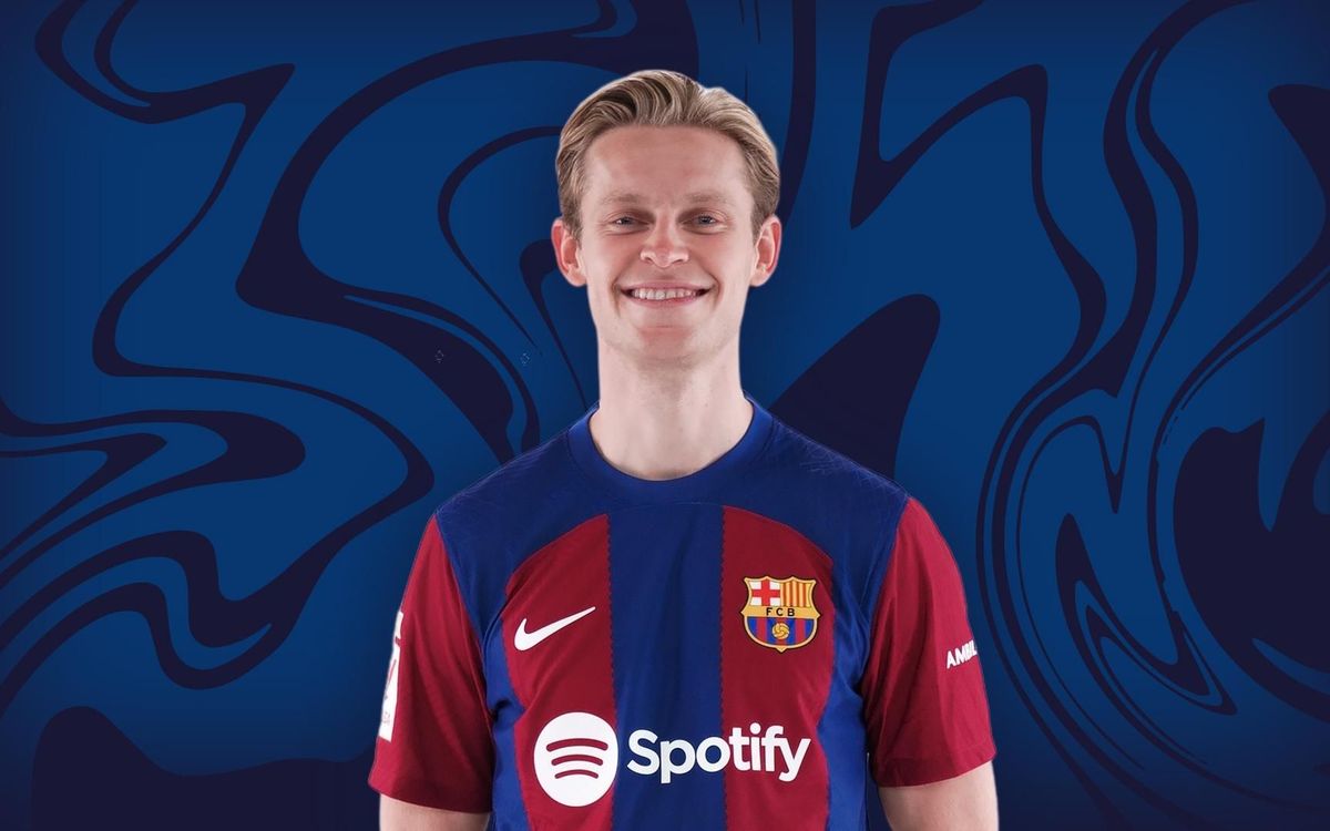 futbolrandomm's tweet photo. ¿Debe continuar en el Barcelona Frenkie de Jong? https://t.co/sKCDN59Gab