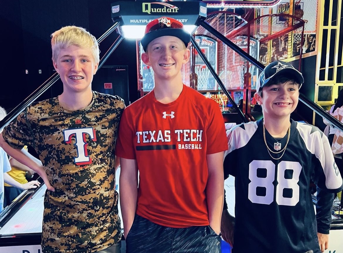 pinstackbowl's tweet image. No school today? Head to PINSTACK for half-price games all day long! 
#arcadefun #pinstackfun #halfpricegamestuesday