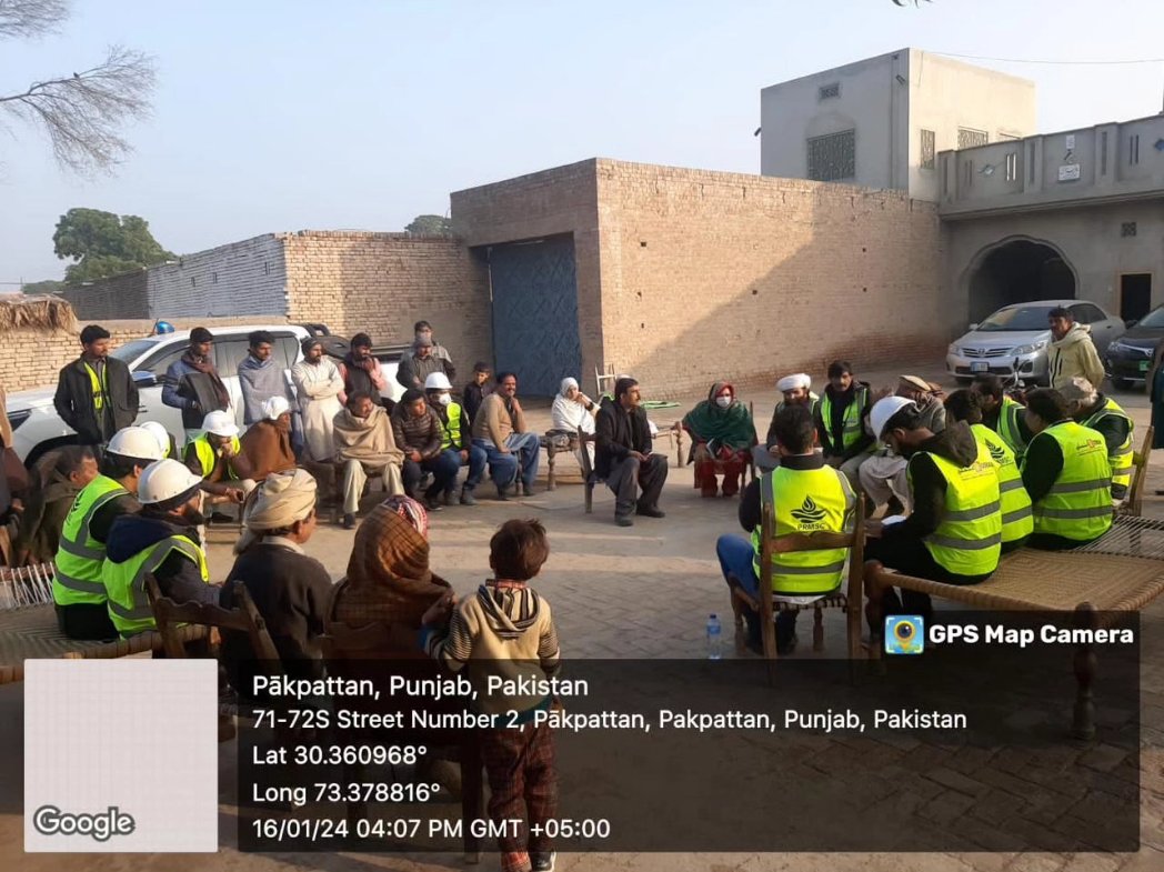 PRMSC_Official's tweet image. Mr. Asadullah, the Project Director of PRSWSSP, conducted a site visit to monitor the progress of ongoing construction works in four villages of Tehsil Pakpattan. During his visit, he actively engaged with village organizations and local stakeholders.
#PRMSC  #lgcd #pakpatan