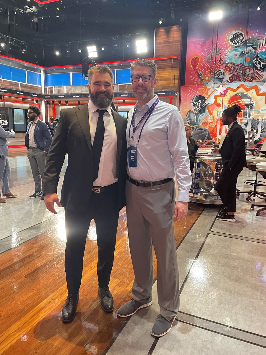 Andy Gregg tweet media