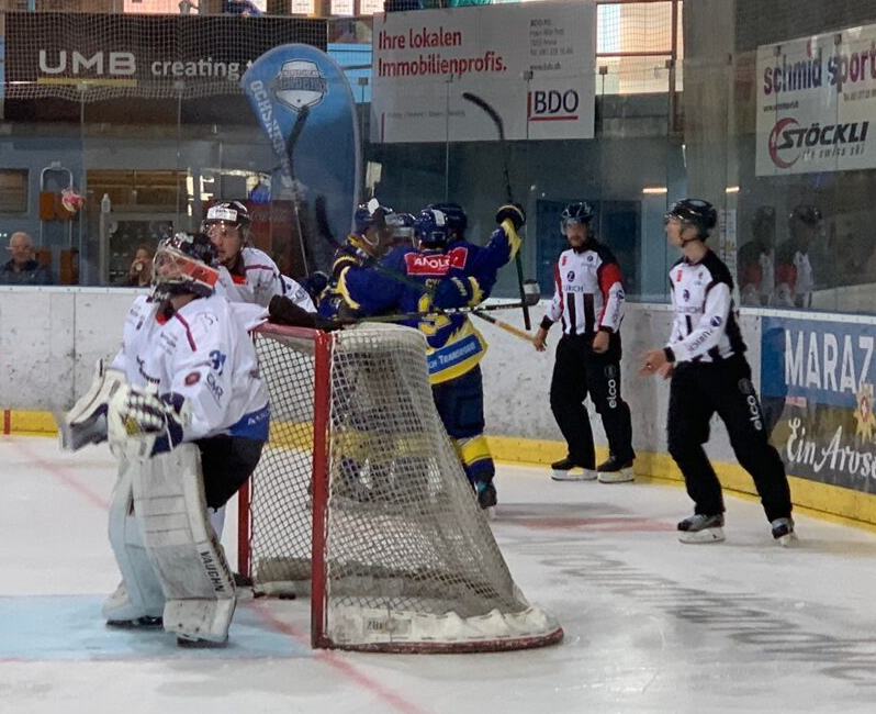 Wer Chur schlagen kann, kann auch auch Seewen

Zum zweiten Mal innert vier Tagen wartet auf den EHC Arosa eine Herkulesaufgabe. 

ehcarosa.ch/news/?article=…

Hopp Arosa!