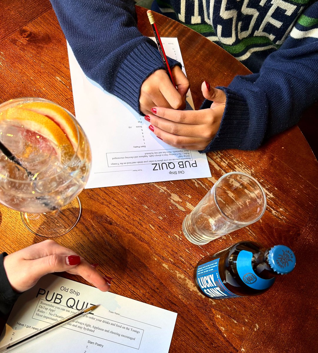 oldshiprichmond's tweet image. Eyes on the prize 👀🏆
We’re encouraging all of our fellow shipmates to sail down to the Old Ship this Wednesday for our infamous pub quiz! ❓

#pubquiz #youngspubs #pubsofrichmond #wednesdayquiz #richmondpub