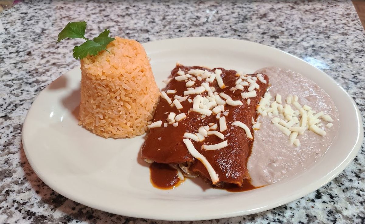 MexicanoToque's tweet photo. Their chicken enchiladas are of the highest quality, and each one is cooked to perfection. Visit them at 5822 Camp Bowie Blvd., Fort Worth, TX 76107 today!

#ChickenEnchiladas #FortWorthTX https://t.co/TxL9IA5XQH https://t.co/JTTfIdPEiQ