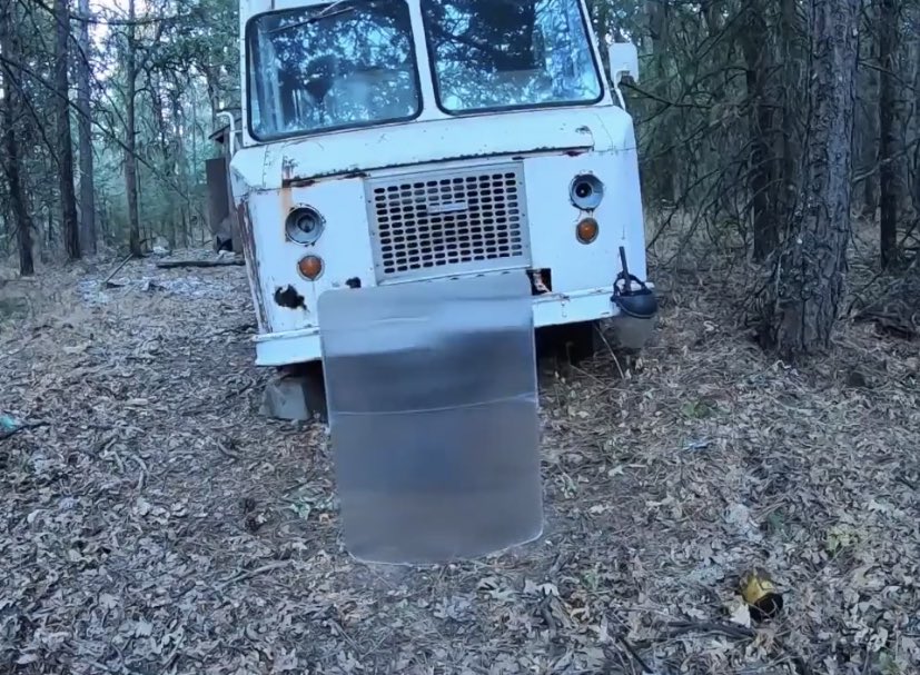 <a href="/crazyclipsonly/">Crazy Clips</a> Me hiding from 2024…