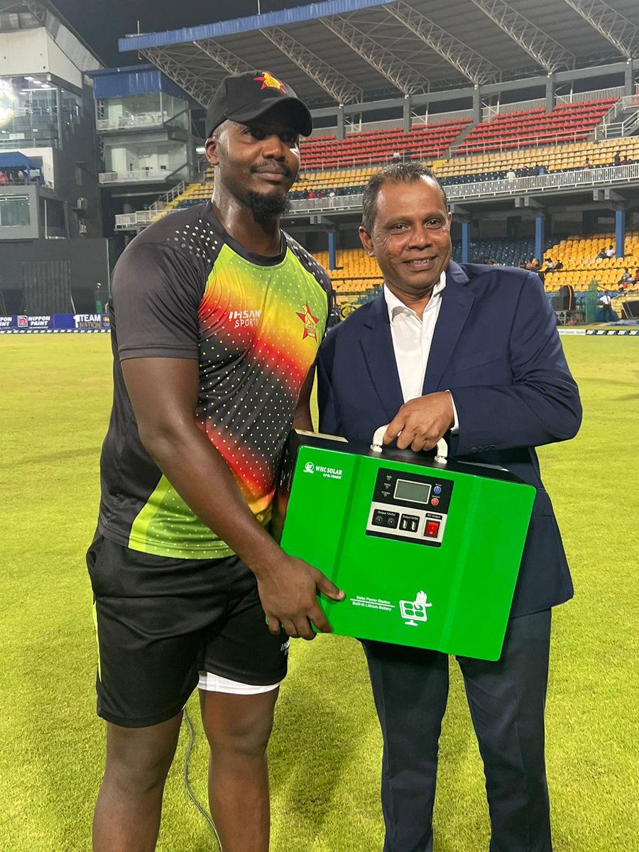 2/32 with the ball ☝️
25* (12) with the bat  🏏

Luke Jongwe is the Player of the Match 👏

#SLvZIM