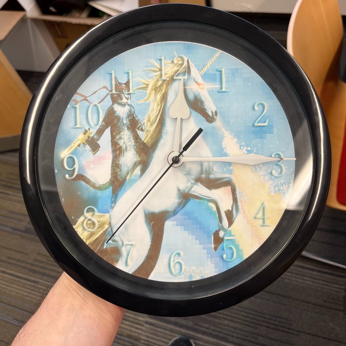Treasures found while raiding the emptied-out lab next door to mine:
-a dozen bags of 50 mL conical tubes: $125
-large box of -80 freezer boxes: $300
-case of speciality 384-well pipette tips: $626
-THIS CLOCK?! to go in my trainees' office  ....priceless