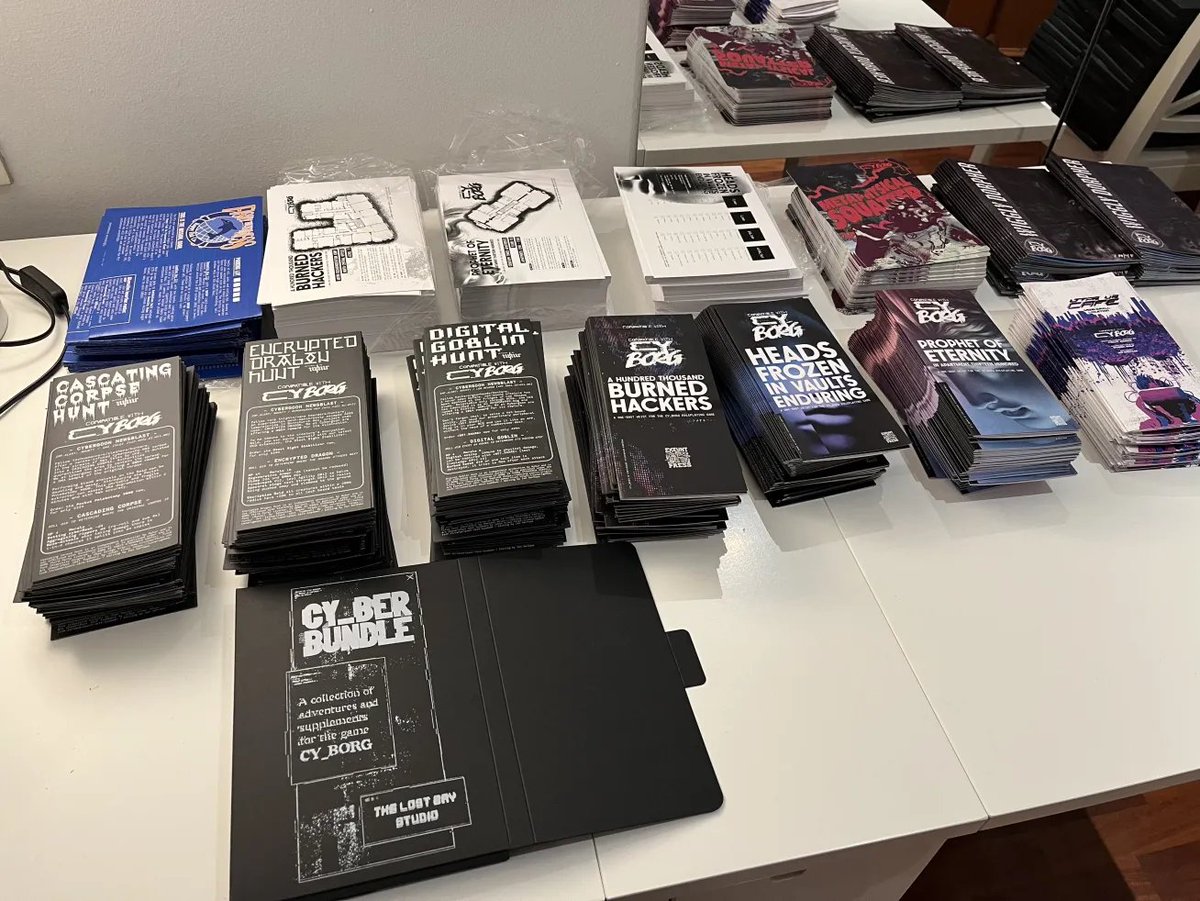 thelostbay's tweet photo. Job of the day, finish assembling of the CY_BER Bundles, with the new prints of the maps (in top left corned, blue maps) https://t.co/4oCGmNiQVm