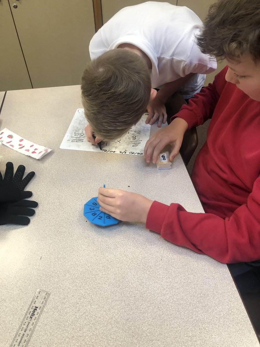 Bronte Class enjoyed a practical activity using spinners and dice to create fraction problems for a partner to solve as quickly and accurately as possible. Fabulous Focus!
#grammarsaurusmaths 
#Year6
