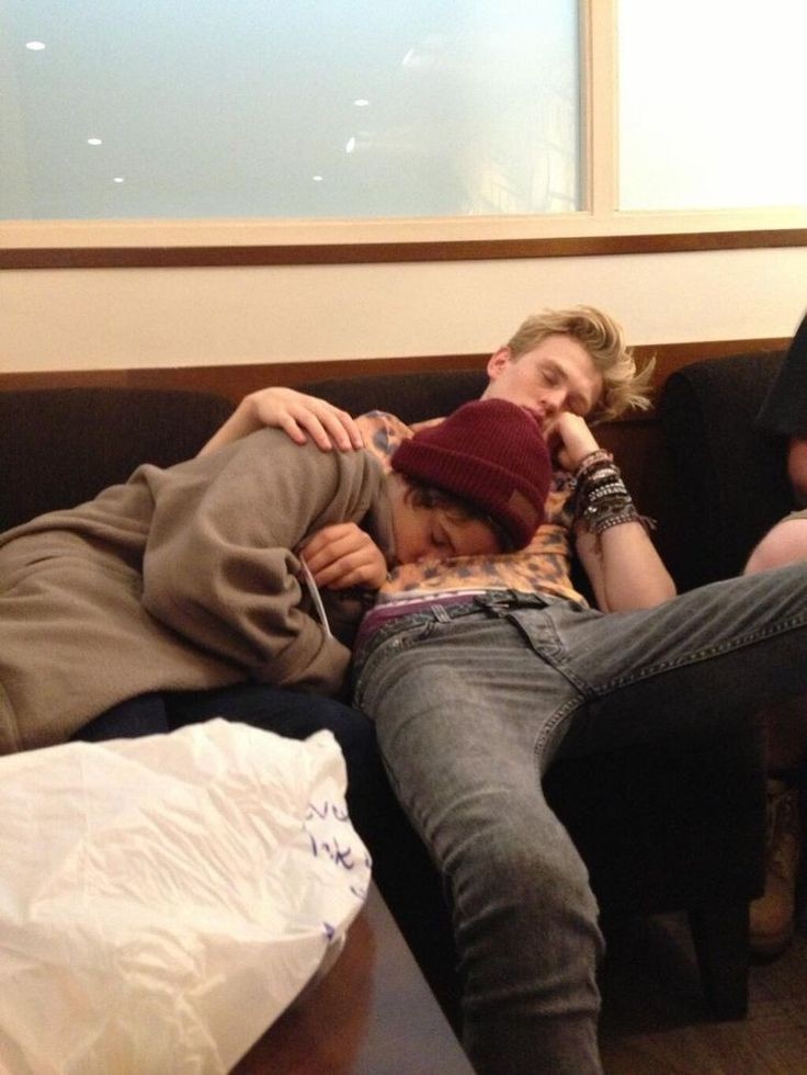 lorena ⚢ au valgrace tweet media