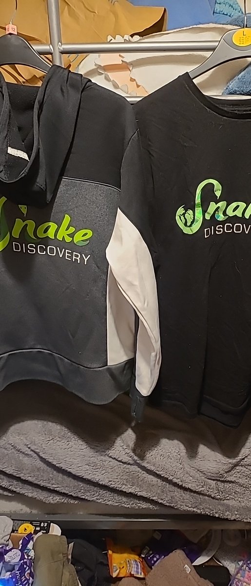 So excited wearing my @SnakeDiscovery merch for college tomorrow !
