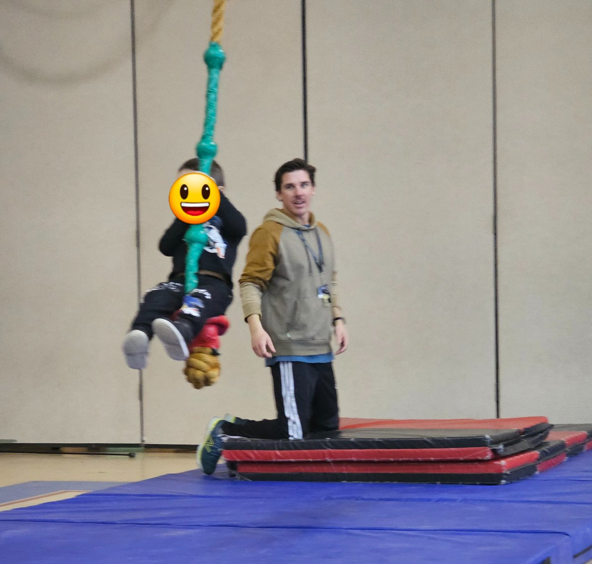 CrpsPhysEd's tweet photo. Our super strong preschoolers are swinging in on the action!! @ConoverPrimary @jennifertym https://t.co/E6PutAnM1F
