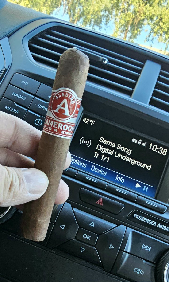 Headed to lunch, with a cigar...all around the world it's the same song 😂 This is gonna be 🔥