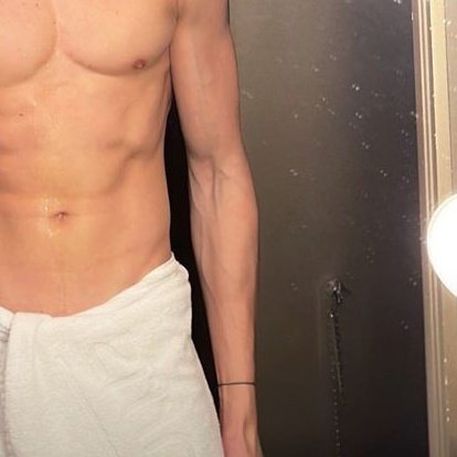 stiivensito_'s tweet image. ¿No sabés cómo depilarte tus genitales masculinos broder, y que quede bien suavecito? - Acá te enseño cómo! 
interactúen para llegar a más gente 👊