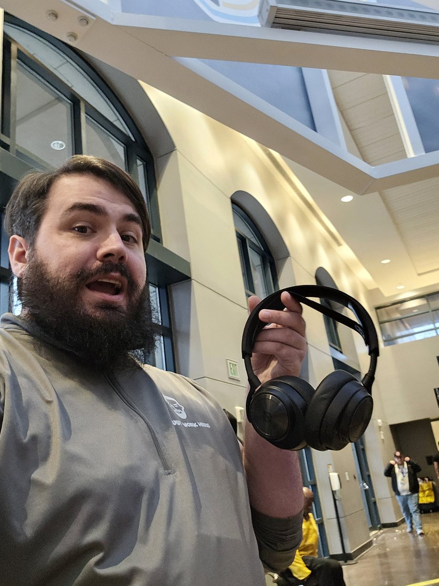 At the <a href="/SMITEGame/">SMITE 2</a> World Championship with <a href="/SteelSeries/">SteelSeries</a> // #SWCX #SWCSteelSeries