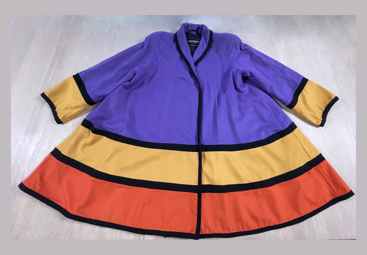 Marimekko vintage jacket. What a gem!

iammiafinland.etsy.com/listing/160196…

#marimekko #marimekkovintage
#marimekko #marimekkovintage #vintagemarimekko #marimekkojacket #vintagejacket #vintagejackets #vintageclothing #vintageclothes #marimekkoclothes #iammiafinland