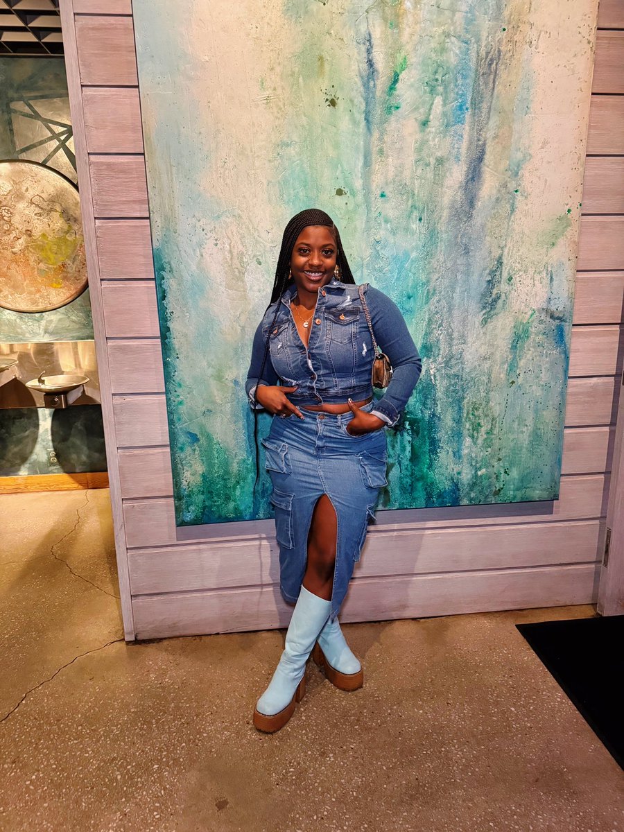Sexy_LaCocaina's tweet photo. Understand how rare you are. Realize how beautiful your energy is🦋✨….. Most Humble B* you know🫶🏿
.
.
#NoBareminimum #darkskinbaddie #Coco #blackgirlluxury #NotNoneOfthem #explore #Dmvhost #Baddest #love #peace #GodIsLove #BeenaSoftGirl #Avibe #Humblebeast #NaturalBeauty https://t.co/oWR74jZjHS