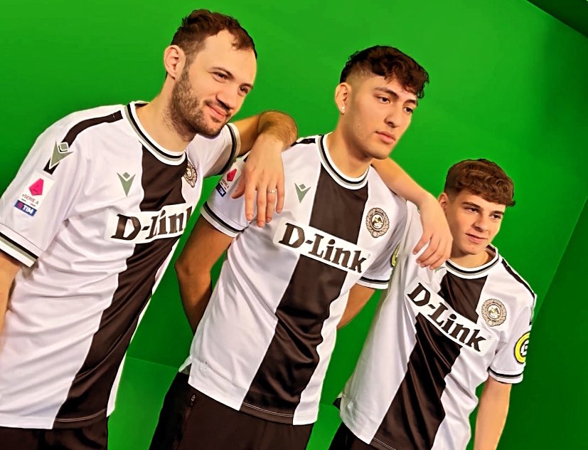 Nzorello's tweet photo. In less than a month I will represent @Udinese_1896 - in collaboration w/ my team @ekoesportsgg - at the E Serie A FC PRO .
After more than 2 years Im back to competing, I cant wait to play and to achieve important results together w/ @AntoGabriel_ 

My best version comin’ 🤞👆 https://t.co/Qpi1Qq4p3o