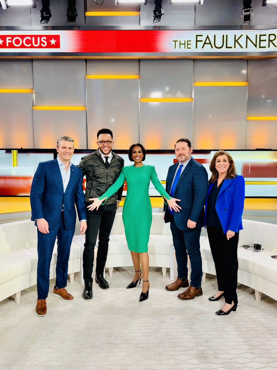 FaulknerFocus's tweet photo. Harris Faulkner enters the primetime political conversation with IOWA IN FOCUS. TONIGHT 9pm Central/10pm ET, eve of the Iowa Caucuses:  Big Conservative voices, outspoken Voters Vocies, an Exclusive interview with Iowa Governor Kim Reynolds. #IowaInFocus #TheFaulknerFocus @KimReynoldsIA @PeteHegseth @TWShannon @bdomenech @HeyTammyBruce