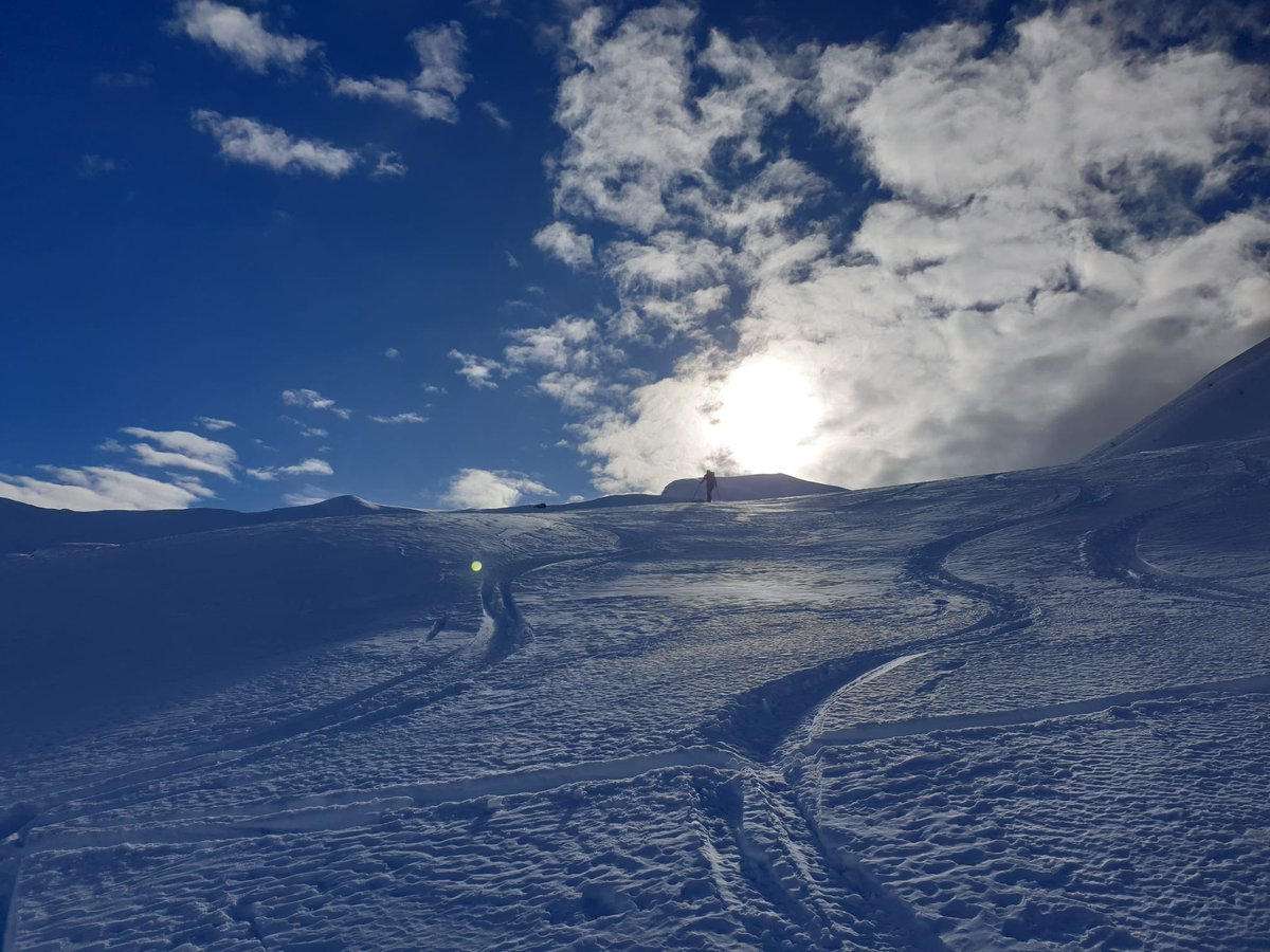 shiffty_nico's tweet photo. Journée en montagne avec les copains 🤩🤩🤩 https://t.co/oYLh8dDFCU
