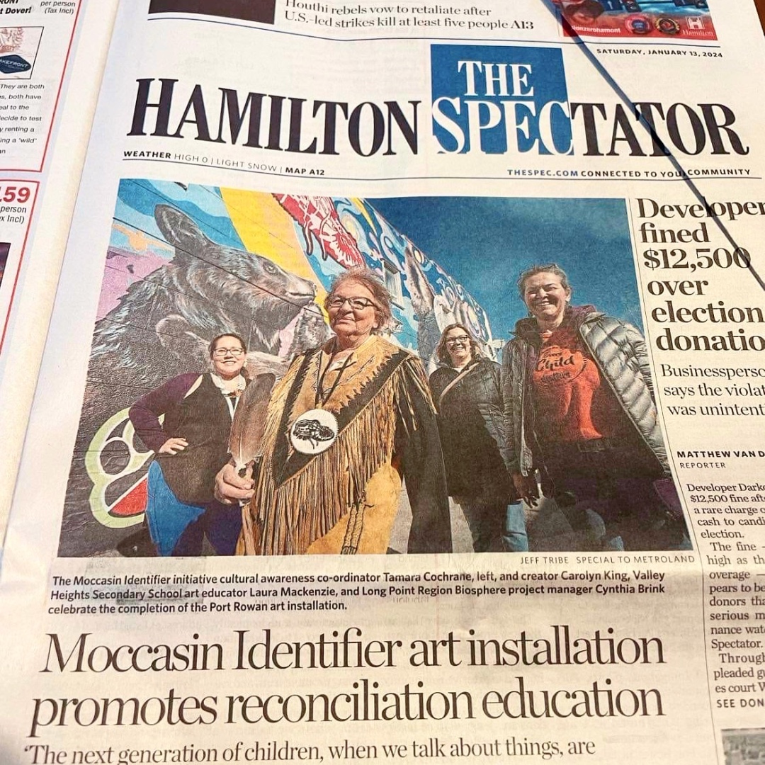 The @moccasinidenifier is in the @hamiltonspectator! Read about the amazing mural in Port Rowan 🧡 @longpointbiosphere #portrowan #truthandreconciliation #treatyeducation #treatytechings #TreatyON #murals #WeAreAllTreatyPeople #covercanadainmoccasins