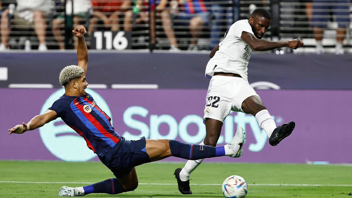 ReponAsa1959's tweet photo. Real Madrid VS Barcelona LIVE FREE ON TV CHANNEL
#RMABARCA | #supercopa | #ElClasico
Spanish Super Cup Final Live
📺📺📺TV FRE>> https://t.co/Ku8WxHYwce https://t.co/0v6voPl3kw
