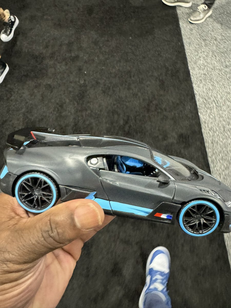 Bighugh53's tweet photo. Paid more for this dang gum car than I did for my coat ! #DammitMan https://t.co/MwOcPI8OXt