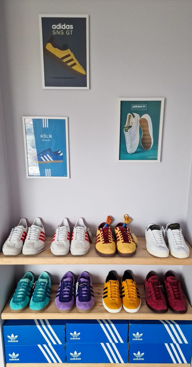 Mati_casual_PL's tweet image. My small collection, I hope that this year I will have to add more shelves 🤔 👟
@adiFamily_ 
#adidas