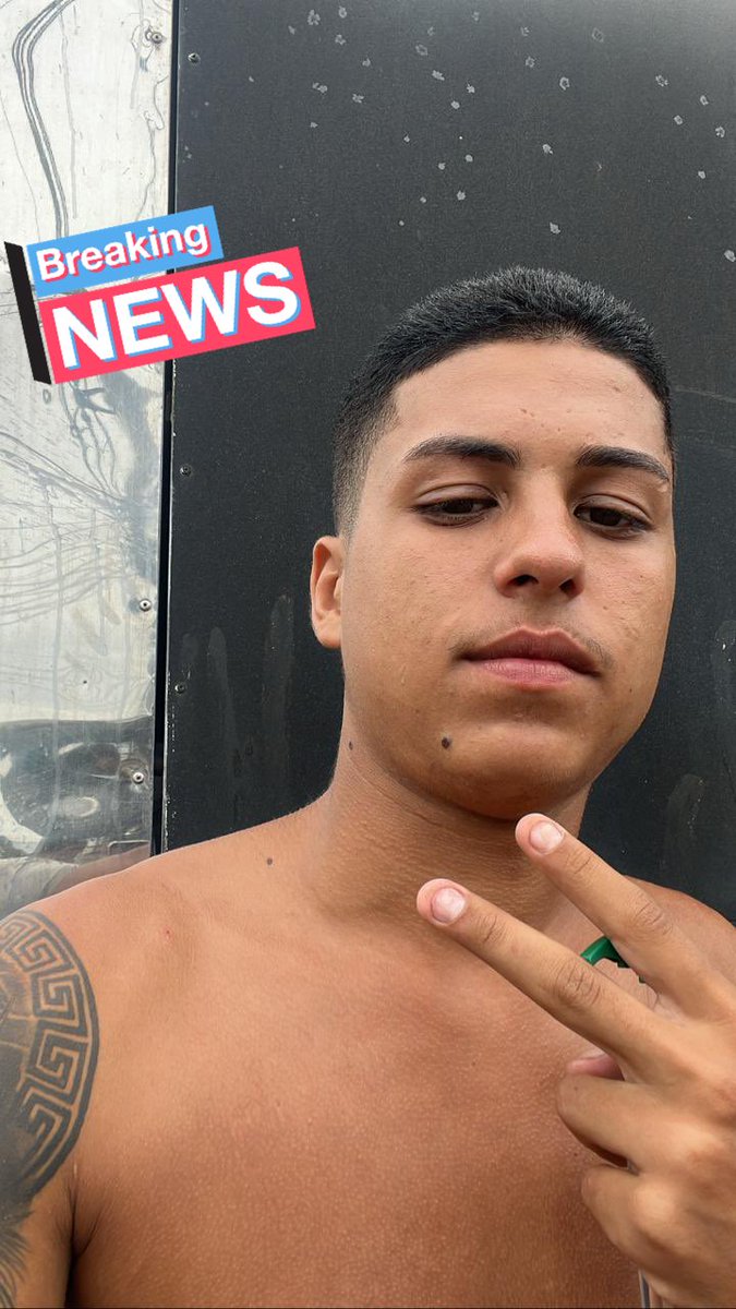 Andrezin2n's tweet photo. Mt mal 🥵😂 https://t.co/fWSd1sKbxE