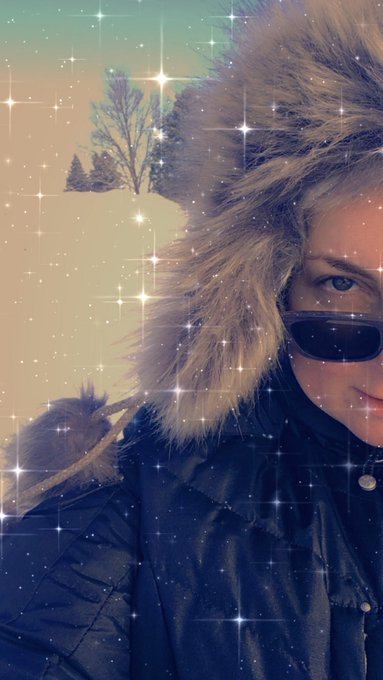 AmberLily, Snow Queen Edition 2024. 🌨✨ https://t.co/FxDZpTdCXX