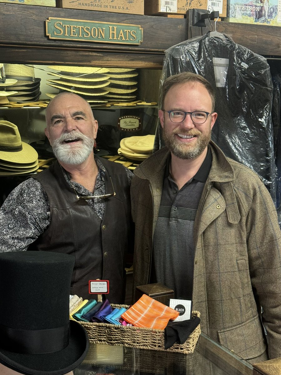 SoperMatthew's tweet photo. Awesome to run into my friend and predecessor in the legislature, fmr Rep Yeulin Willett in Delta at Davis Clothing!!
#RepSoper #soperhd54 #mattsoper #mesacounty #deltacolorado #deltacounty #deltacountycolorado #fiercelycolorado #colorado #westerncolorado #westslopebestslope https://t.co/9wWldYT35I