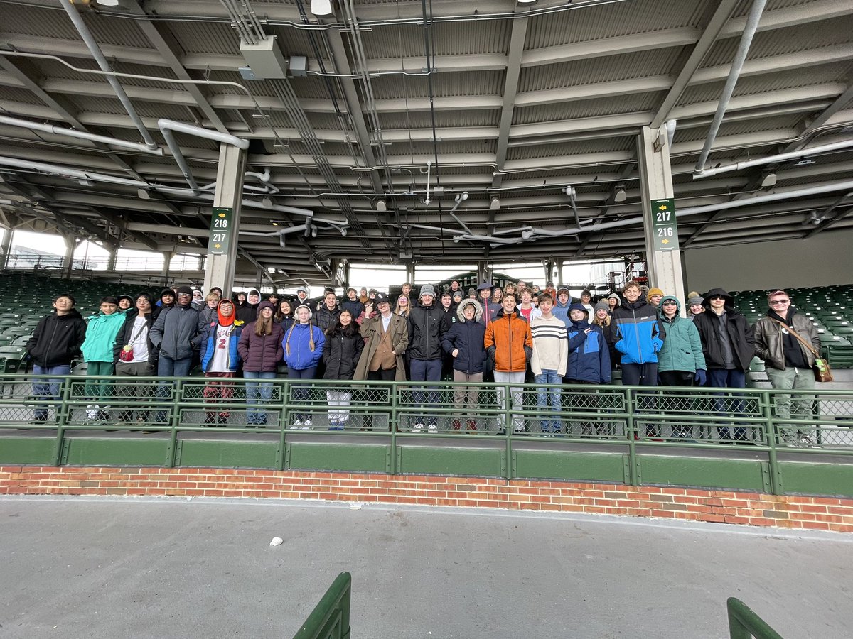 greenbearband's tweet photo. Saturday took us to Wrigley field- home of the Cubies https://t.co/Z9fvjxVK4g