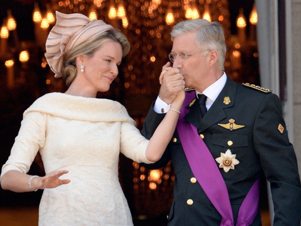 YolandadeAragon's tweet photo. Os cuento esto porque parece que la Corona de Aragón no ha existido. Y aquí se hicieron muchas cosas, entre ellas normas ceremoniales que perduran siete siglos después. Que luego os pensáis que inventáis el Avecrem. Suerte #MaryDonaldson
👸👑🇩🇰💜
#Denmark
#Europeanmonarchies https://t.co/b0LVeT5JGf