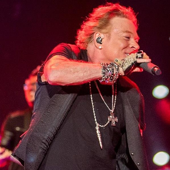 AxlRose34808234's tweet photo. No one is coming to save you,this life is 100 percent your responsibility 💗💝💝 https://t.co/8NJUiYm9bJ