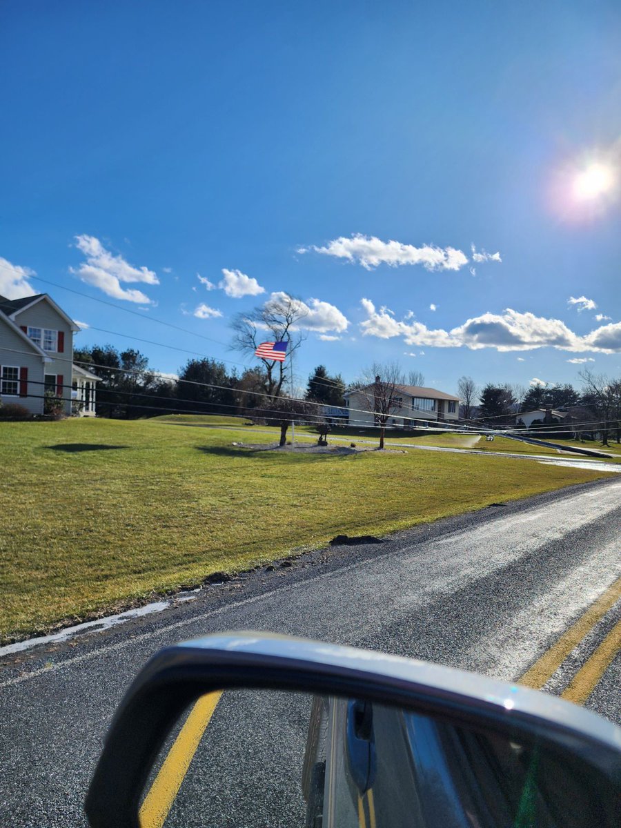 liteduke72's tweet photo. @Met_Ed wind takes out your power lines. Yall need to do move preventative maintenance. Wind shouldn't snap power polls. That's lack of maintenance https://t.co/j0gLp6Hgqf